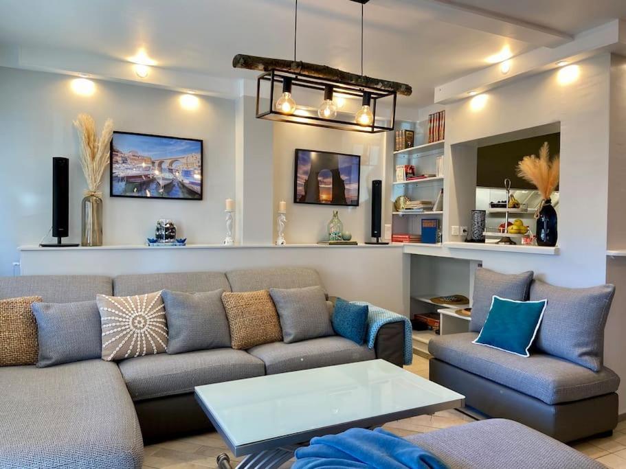 Superbe Logement Au Vallon Des Auffes Marseille Bagian luar foto