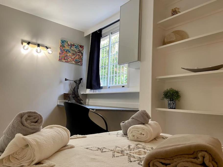 Superbe Logement Au Vallon Des Auffes Marseille Bagian luar foto