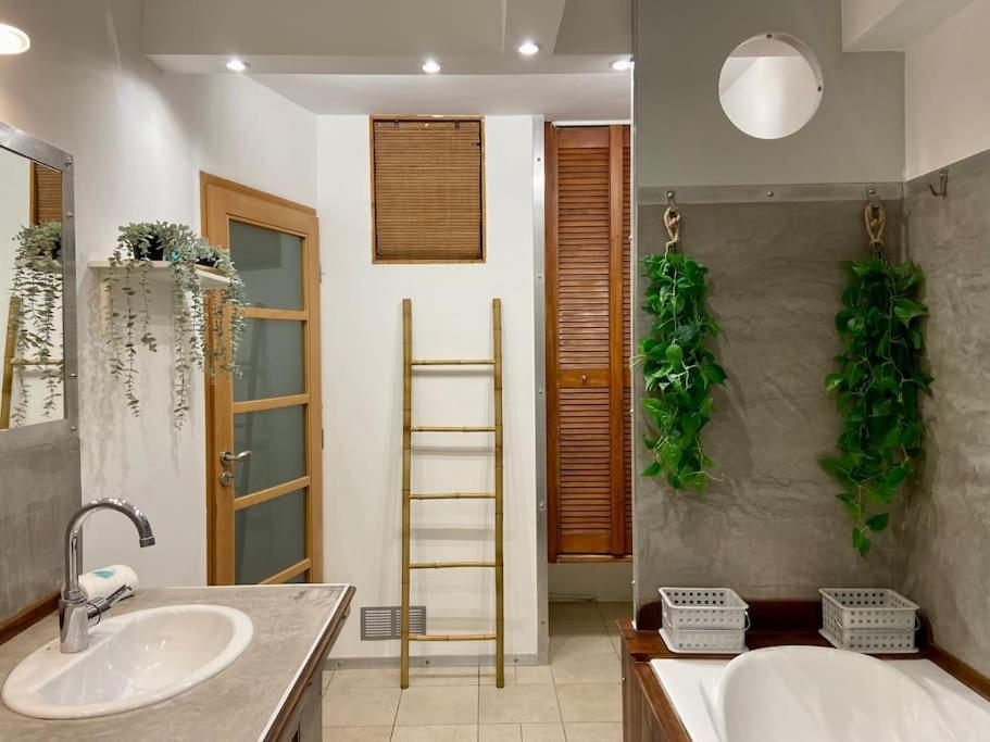 Superbe Logement Au Vallon Des Auffes Marseille Bagian luar foto